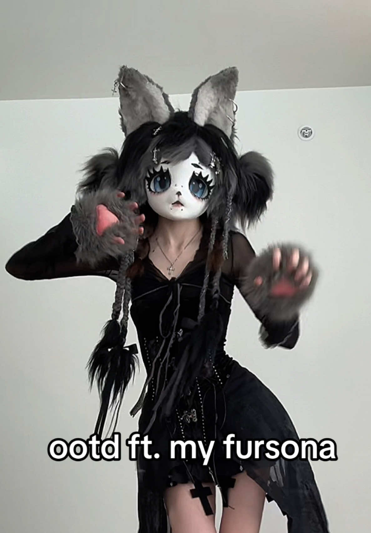 #autisticmewingfemcelqueen #kigfurry #fakemink #ug #fursona this is a kigurumi partial fursuit! do ppl still want more alt outfit ootds... 