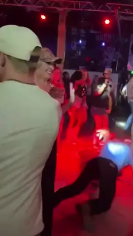 Poker face needs work 🤣🫣#wobble #linedancing #lebanon #tn #nashville 