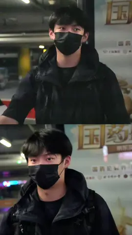 ✈️ CSX-PEK (16/08/25) Xubin tiba di Beijing hampir tengah malam 🥺 badai petir menunda hampir 5 jam penerbangan. Meskipun kurang tidur, Binzi tampak dalam kondisi baik. Meskipun masih pilek, dia menikmati waktu rileks dan bahagia, berat badannya juga sedikit turun 😂Beristirahatlah dengan baik, jaga dirimu . #徐滨 #xubin #binjiong #zhangjiongmin #滨炯 