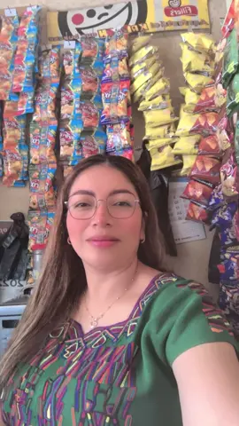 hoy nos encontramos atendiendo la tienda...los esperamos..