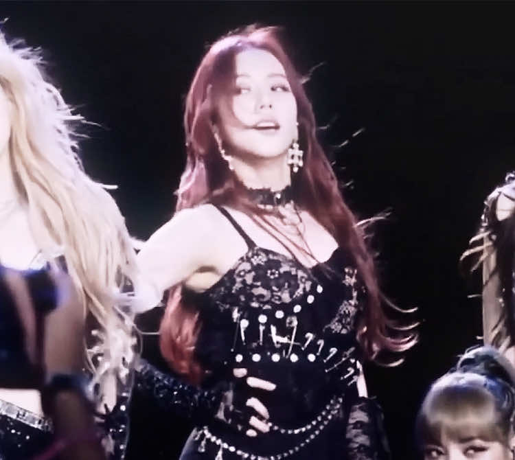 jisoo ver cuz she just looks TEW good in this era #jisoo #jisooedit #kimjisoo #jisooedits #blackpinkedit 