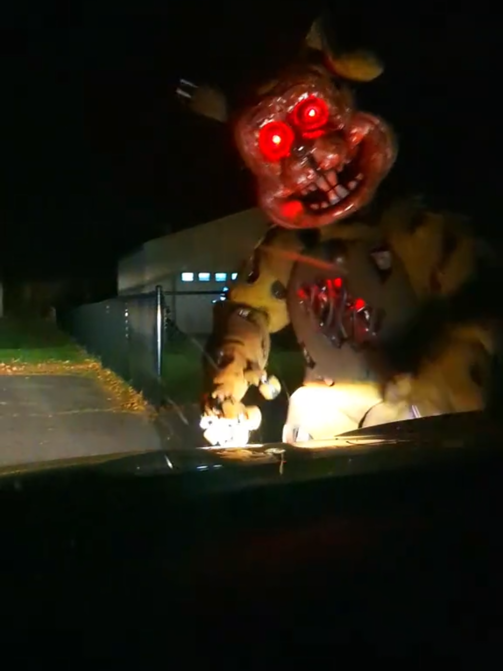 POV: BATTINGTON SPRINGTRAP ATTACKS YOU IN CAR. #fnaf #fnafvhs #springtrap #springtrapcosplay #fivenightsatfreddys 