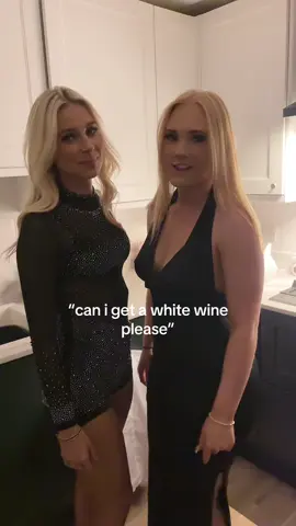 it’s giving white wine x