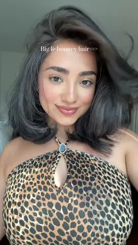 Color wow xlarge volumizer is a game changer! ✨ @Color Wow Hair #shorthairstyles #blowout #shorthairblowout #blowoutathome #colorwow 