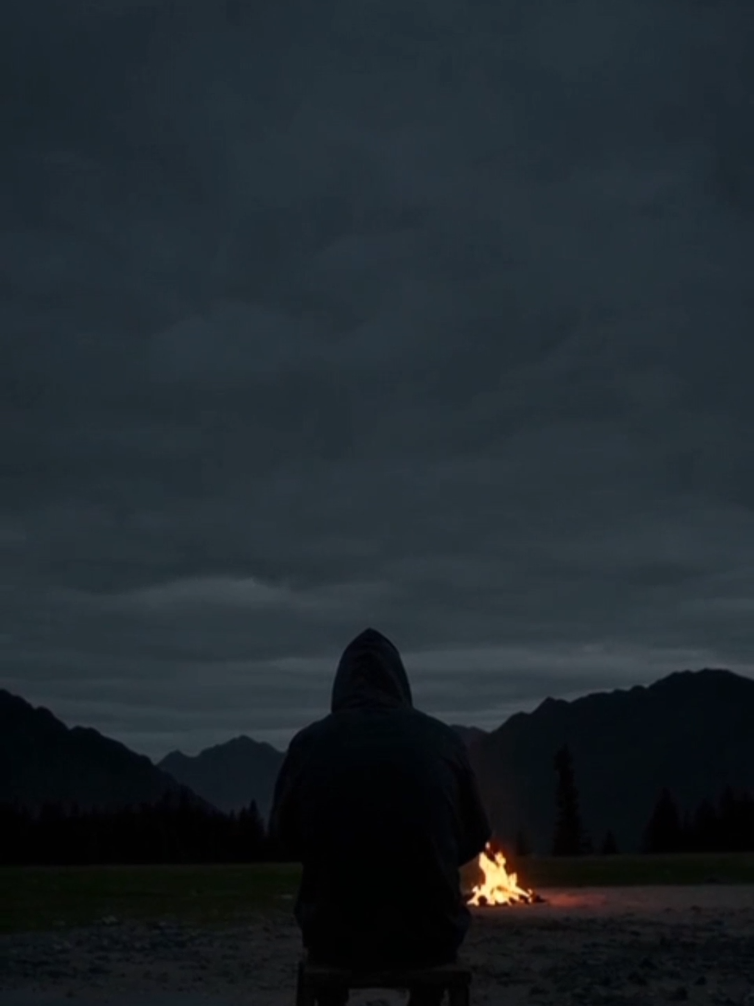 A Moment of Pure Loneliness A man sits alone in an endless field — no words, no movement, just silence and the soft touch of the wind. This isn’t just a video… it's a feeling. The stillness, the distance, the isolation — this is what loneliness truly looks like. #Watch till the end and feel it. Motivational Speech #NoDialogue #JustEmotion #loneliness #cinematicshort #solitudem83 #hoodieman #silentvideo #emotionalscene #deepvibes #aestheticvideo #tiktokfilm #sadvideo #poeticgerman #shortfilmvibes #emptiness #sadness #Snowfall #daily #SEA #divertido