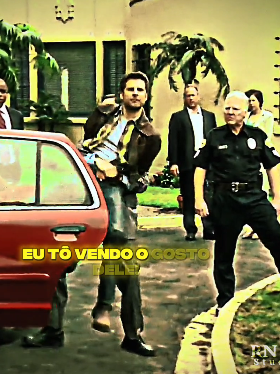 🍍🍍🍍 Cachorro entrega assassino nas mãos da polícia - Exclusivo! #psych #shawnspencer #💚 