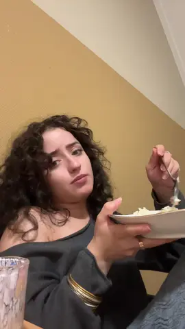 مسويه فيها متخطيه