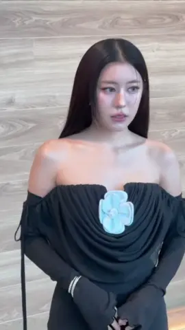 pretty zhang ji si  #WeiboGala2025 #ciizezphr 