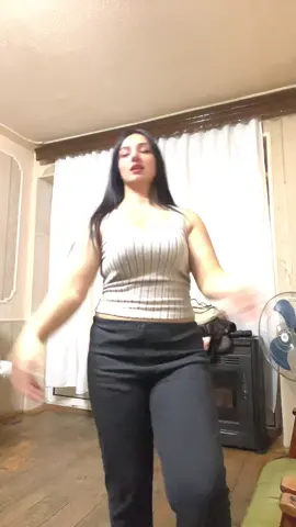 Nə gedərrr😂😂#kesvettiktok #keşfetteyizzz #kesvetbenionecikar 