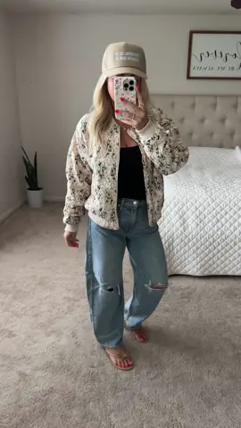 Cute comfy puffer jacket! #outfitinspo #tiktokshop #fyp  #lookforless #fallfashion 