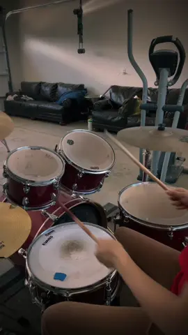 Replying to @eliubmorales Tutorial del redoble  #fyp #tutorial #baterista #Cristiana #baterista 