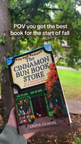The cinnamon bun book store is everything you need for fall #fallshopping #thecinnamonbunbookstore #fallbooks #lauriegilmore #BookTok