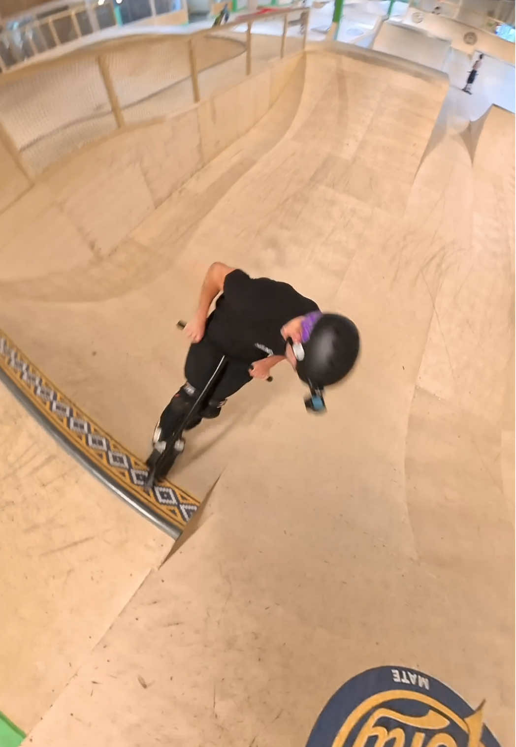 Crazy angle 🥶 @Benjamin Friant  #scootering #fyp 
