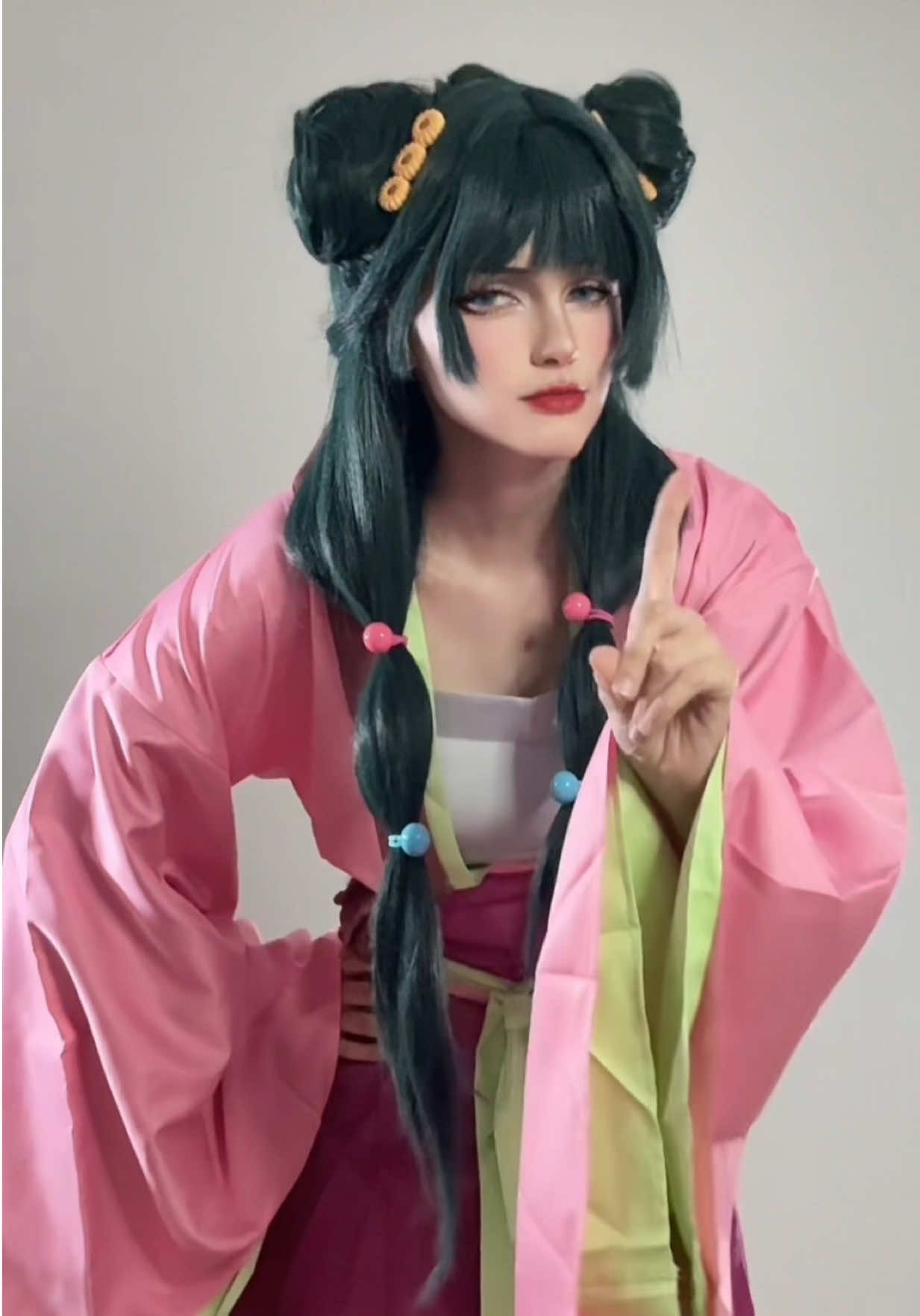 unexpectedly difficult cosplay to dance in 😬 #maomao #apothecarydiaries #kusuriyanohitorigoto #cosplay 