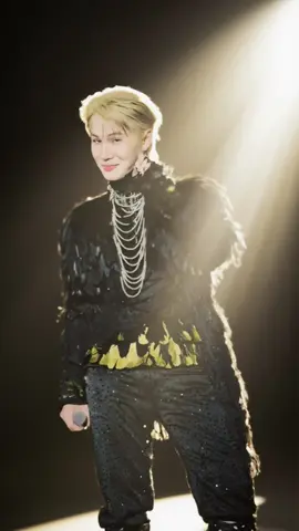 T cài nhạc chuông rồi đó bây, bây cài chưa =)) #jack #havaiconcert #j97 #songgio 