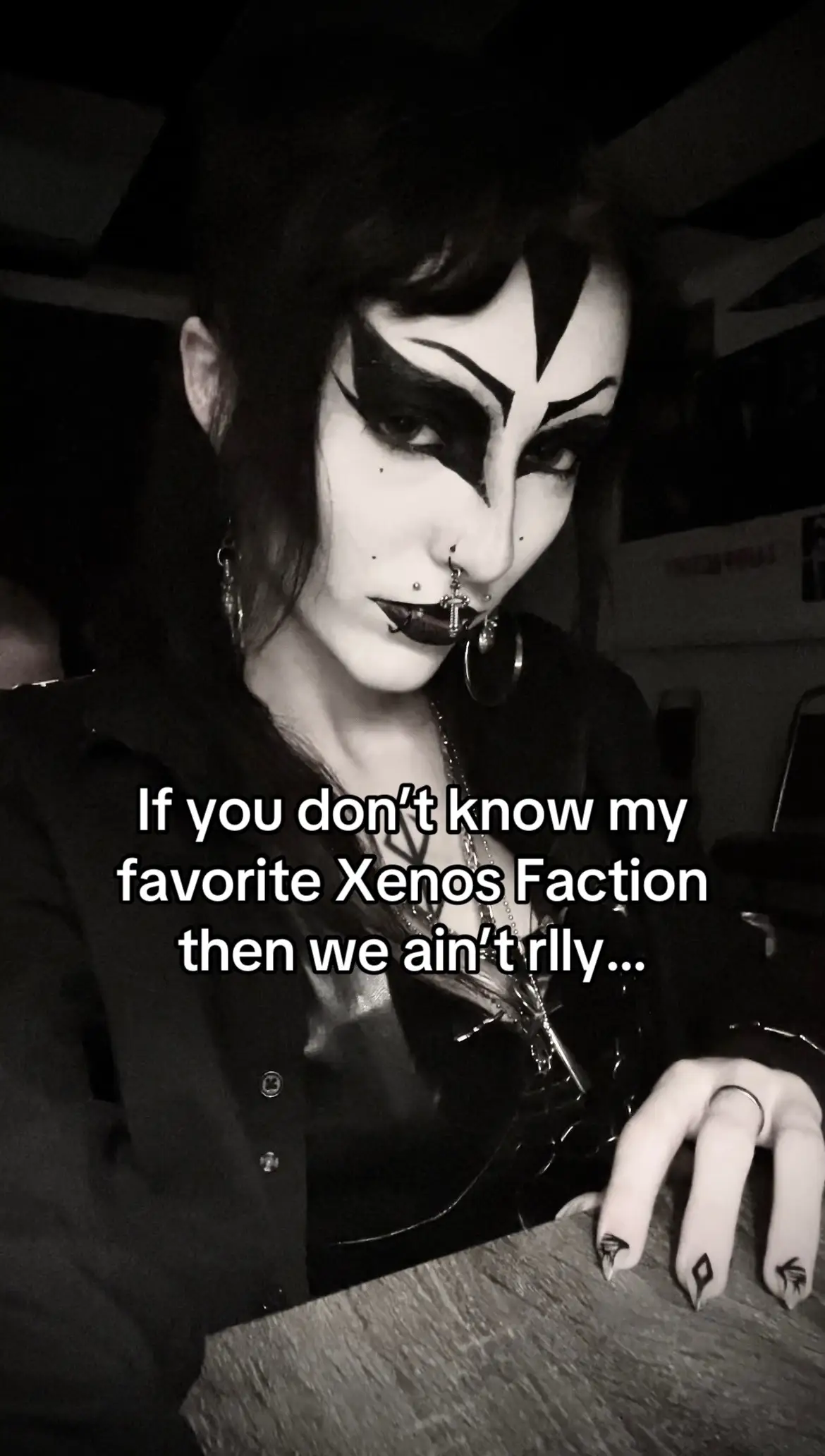 #goth #gothic #deathrocker #cheslseacut #warhammer #necrons #warhammer40k 