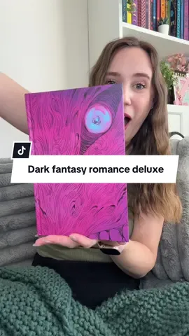 A dark fantasy romance deluxe edition with artwork all over the cover, and pages, and throughout every single chapter! #michellewong #houseofthebeast #darkfantasy #fantasyromance #deluxeedition 