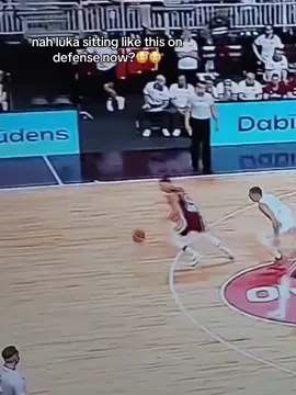 rotating sliding his feet and making plays okayy Luka👀 #lukadoncic #defense #effort #fat 