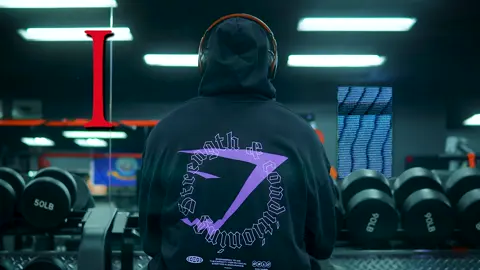 Capable of so much more… #moody #moodygym #cinematic #cinematicgym #gymcinematic 