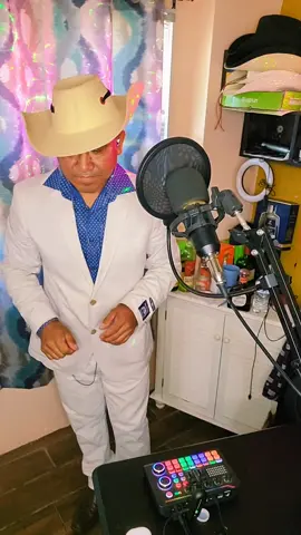 @López cablote  saluditos mi amigo asta la huacana michoacan#🤗🤗👌👌👍👍👍 #VIRALTIKTOK #MUSICA #KARIOKE 