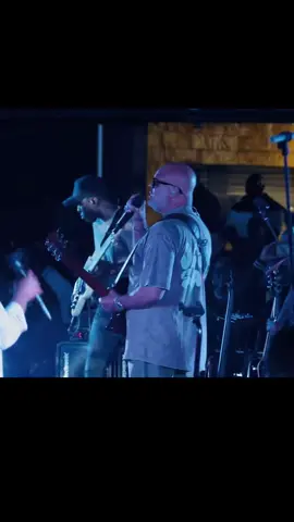 . . . . . . . . . . . #israelhoughton #gospelmusic #gospeltiktok #worship #worshipmusic   @Warehouse Worship 