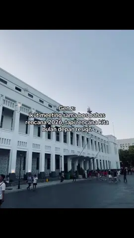 Kita kasi ide sebanyak banyaknya, soalnya bukan kita yg eksekusi🤭 #fyp #genz #corporatelife #worklife #buybuycuy 