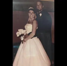 20 years ago I said ‘I do’—and I’d say it all over again today. Here’s to two decades of love, laughter, and everything in between. Cheers to forever 💍❤️ #20YearsMarried #lookslikewemadeit #didwemakeit 