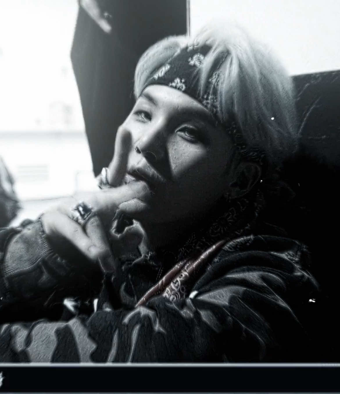 think abt it.                       [ cc. 4ngelluvs          scp. ygrep / me ].                                              #fyp #foryoupage #suga #yoongi #minyoongi 
