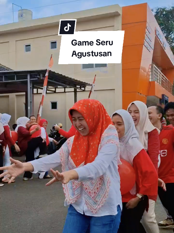 Keseruan lomba mindahin balon memeriahkan HUT RI ke-80 di Puskesmas Cikupa.   #fyp #agustusan #harimerdeka #serunya17an  #hutri80 