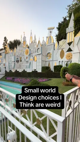 Design choices from ITS A SMALL WORLD that I think are weird #itsasmallworld #disney #disneyland #funny #terrifier 
