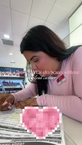 work a busy saturday with me at ulta beauty ⭐️💝 #fyp #makeup #workvlog #ultabeauty #dayinmylife 