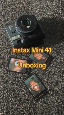 A little less digital, but forever the same bit of extra. Prepare to be sick of me bc I’m bout to have quite a bit of fun with this 🙃😌  #fujifilm #instaxmini #unboxings  #cameras 