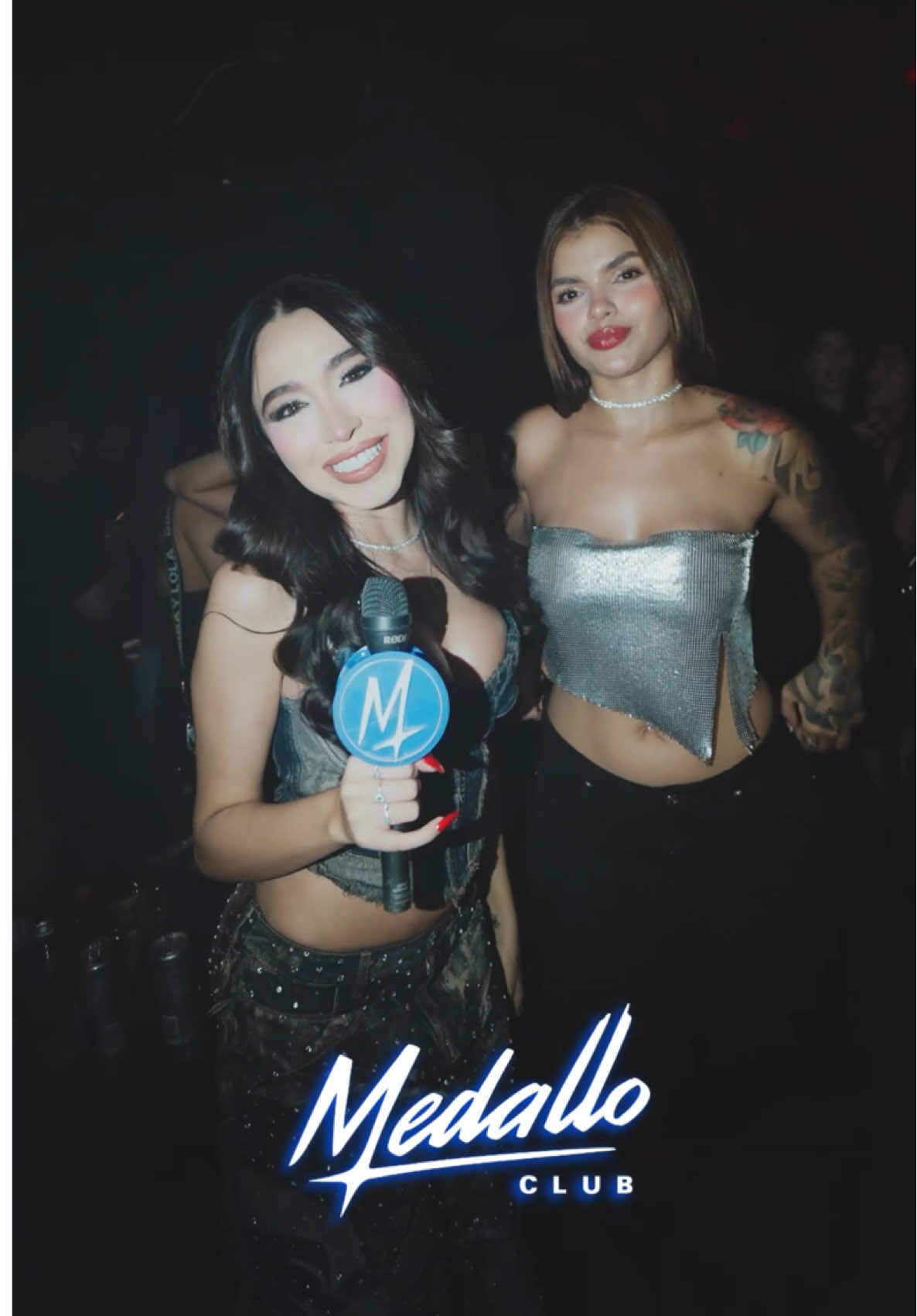 Preguntas picantes en la inauguración de Medallo club 👀💎 ¿Qué les gustaría preguntarle a los próximos famosos ? @medalloclub.med #parati 