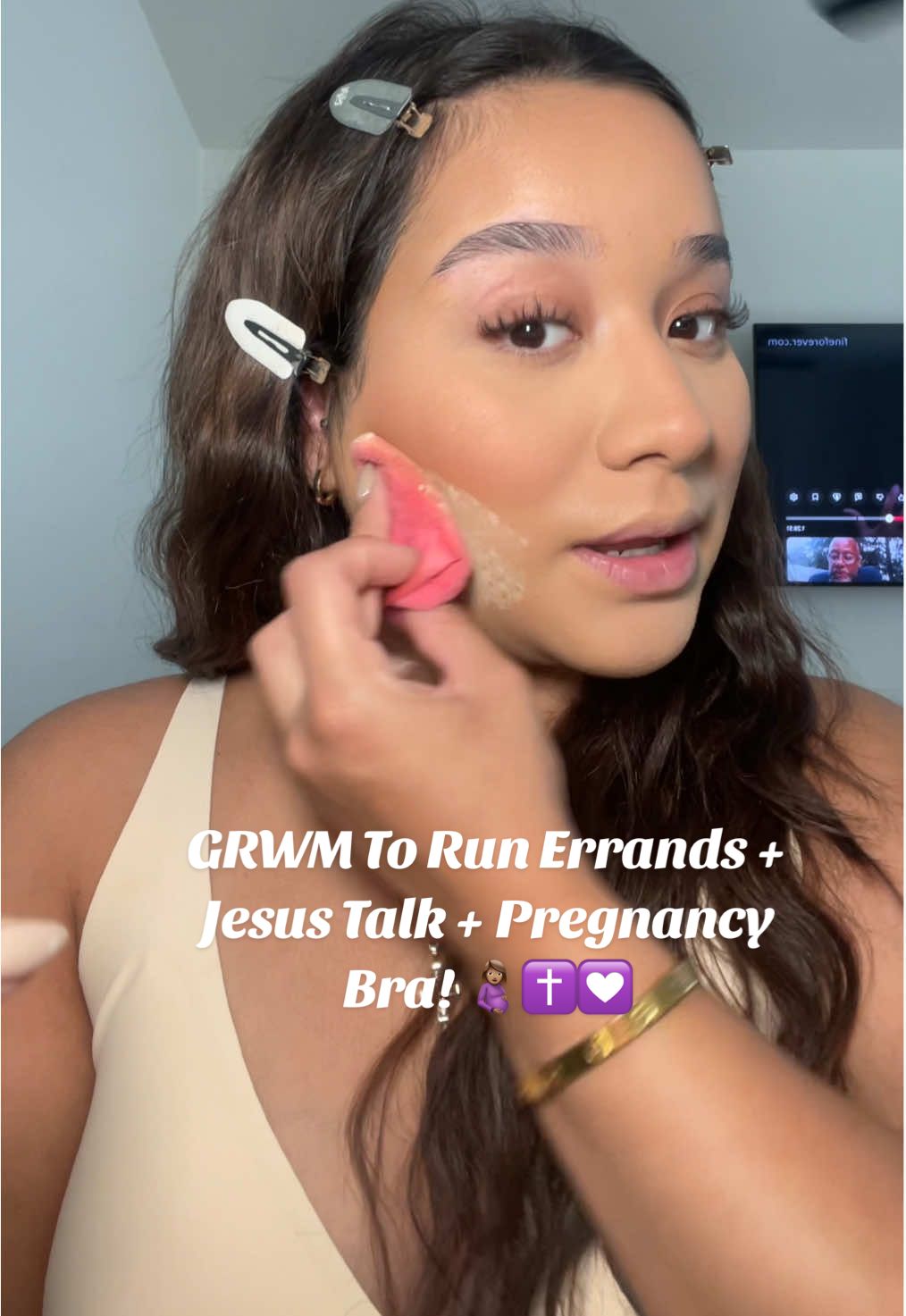 GRWM 🤰🏽✝️💟 #itsmevanzg3 #jesuslovesyou #grwm #getreadywithme #jesusisking #jesusislord #JesusIsGod #tiktokshop #tiktokshopbra #pregnancyjourney #pregnanttiktok 