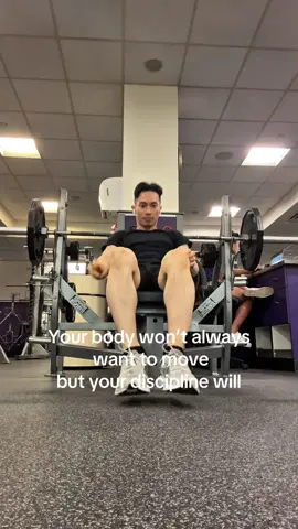 discipline to keep moving forward @Markphong Tram #fyp #discipline #gymmotivation 