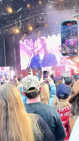 ❤️kings of Leon #zachbryan #sanfrancisco #fypシ゚viral #fyp #kingsofleon @Zach Bryan 