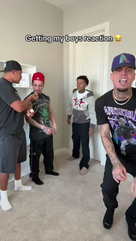 I don’t think they liked my dance 😂 @Yathatsjuju🌪️ @Reece @JAZ 