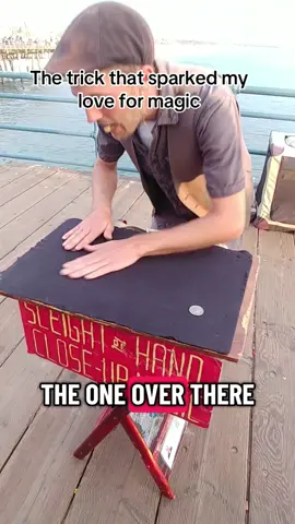 Even if you know the secret it’s still amazing #magic #magictrick #fyp #magician 