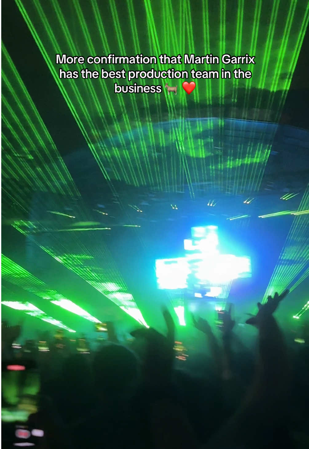 Wait for it… 🤣❤️ Incredible night at Gunnersbury Park with @Martin Garrix  #martingarrix #london #gunnersburypark #festival #garrix 