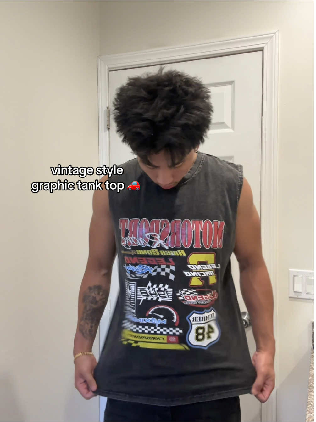 #graphictanktop #vintagetanktop #cargraphicshirt #retrostyle 