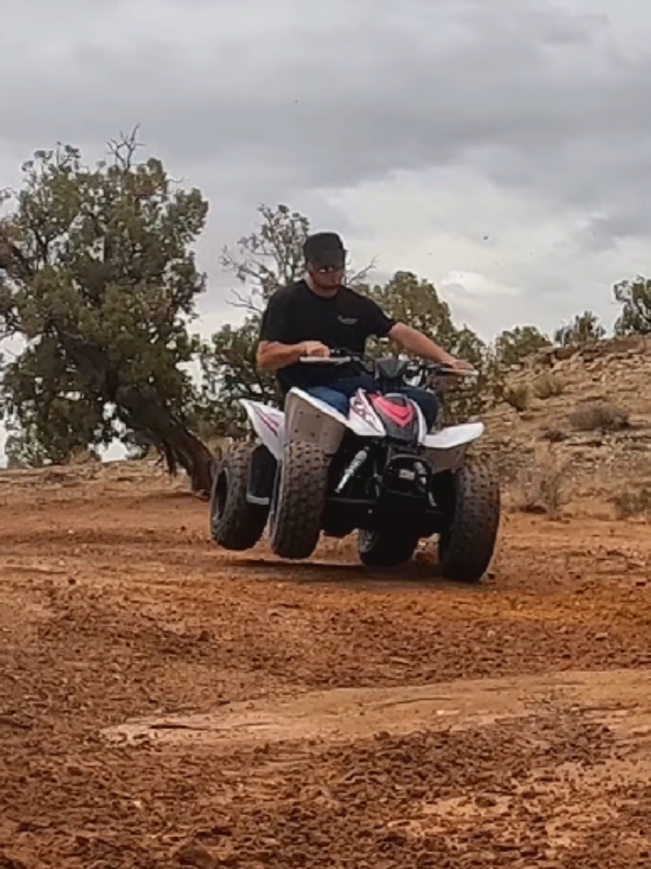 Replying to @yfz_hector I got you! now you need to get a 90!  #honda #camping #utah #trx90 #jakubstang 