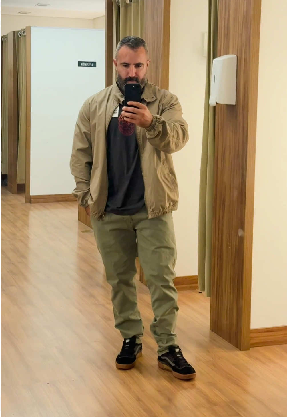 Look 😎