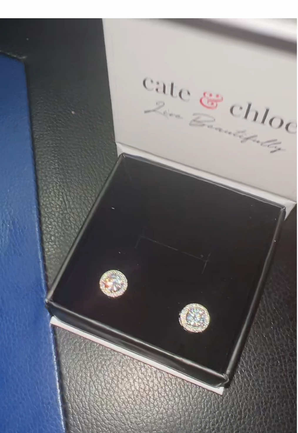 #studearrings #cateandchloe #earrings #hypoallergenicearrings #tiktokshopcreatorpicks 