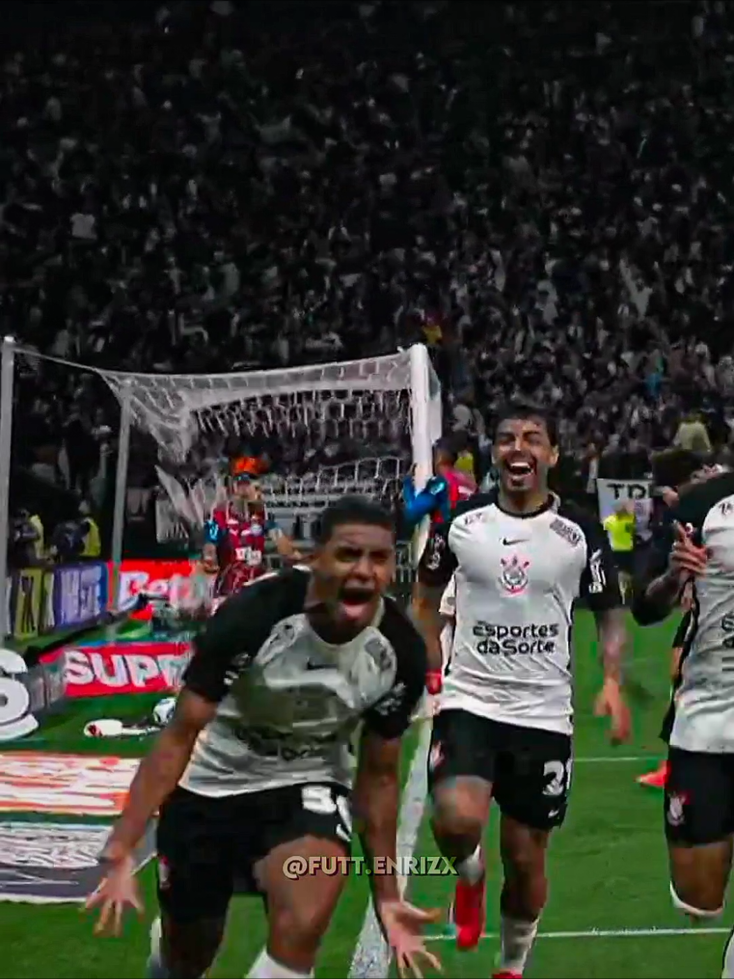QUE GOLAÇO DO GUI NEGÃO!! 😝🔥🖤🤍 #corinthians #bahia #brasileirão2025 #guinegão 