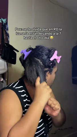 Se fue ella. Y puntual que son los malvao 😭  No hay de otra que esperar 🧎🏽‍♀️#apagon #oaxacalotienetodo #fyp #paratiiiiiiiiiiiiiiiiiiiiiiiiiiiiiii 