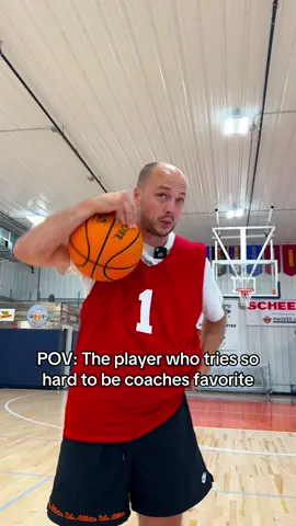 Trying so hard to be the favorite and end up being the most annoying 😅🤦‍♂️ #basketball 