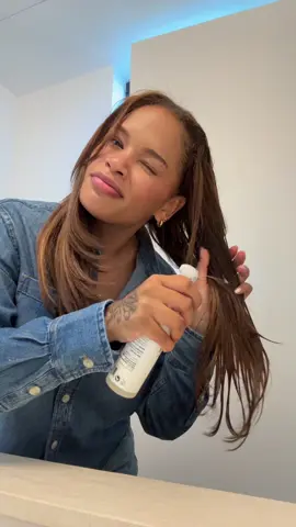 Does this Olaplex No 0  work well? Someone hype it up so I can be excited. Anyways, I’m starting operation somewhat care about my hair health. I literally ordered MSM powder, liposomal vitamin c, and I’m going to take my Mary Ruth’s religiously. I bought Olaplex No.0 & No.3 and I’m going to use my k18 leave in mask before I style. Woo hoo 