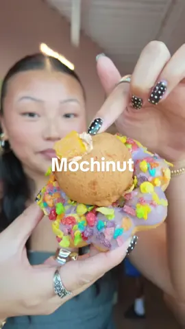 Mochinut has my heart 🧋 #mochinut #omaha #koreancorndog #boba #mochidonuts 