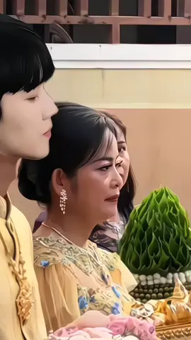 កូនក្រមុំសម្លក់តែមុខ cameramanចឹង😭video ធម្មតាសោះtiktokbenដែល🙏#ABODesiretheSeries #huayong #shengshaoyou 