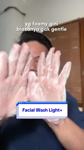 foamy tapi gentle loh facewashnya dari light+ by wardah ini. buru cobain #LightPlusFaceWash #reviewlightplus #niacinamide #FacialWash #LightPlusbyWardah 